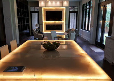 Livingroom fireplace quartz light